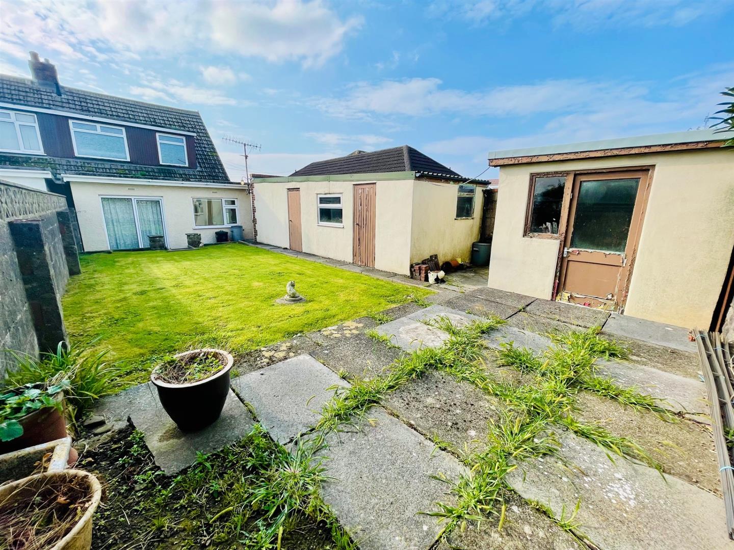 Penlan, Bryn, Llanelli, SA14 9UL